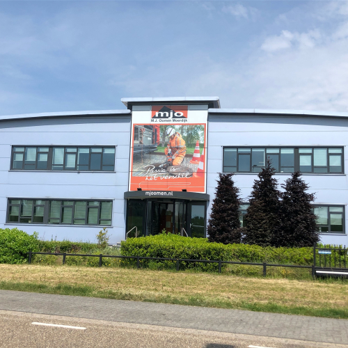 Nieuwe bestickering pand 6.jpg