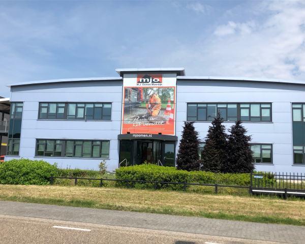 Nieuwe bestickering pand 6.jpg