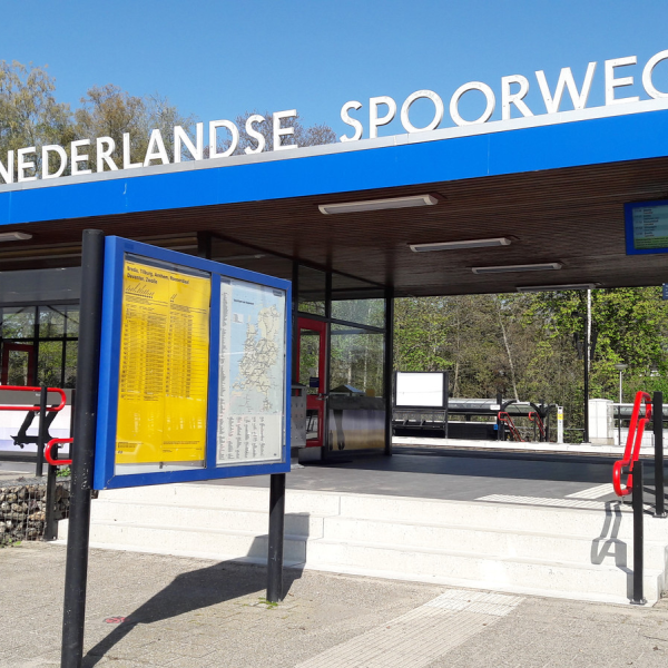 Etten Leur station